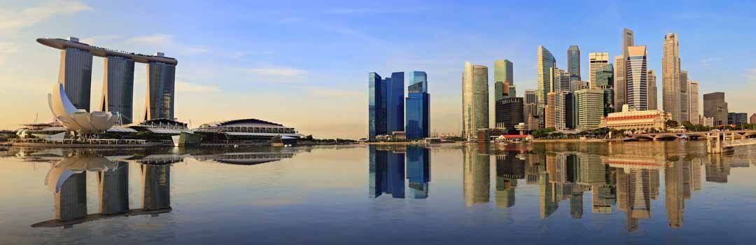 Singapore Marina Bay skyline mural with reflections, ideal for indoor and outdoor spaces.