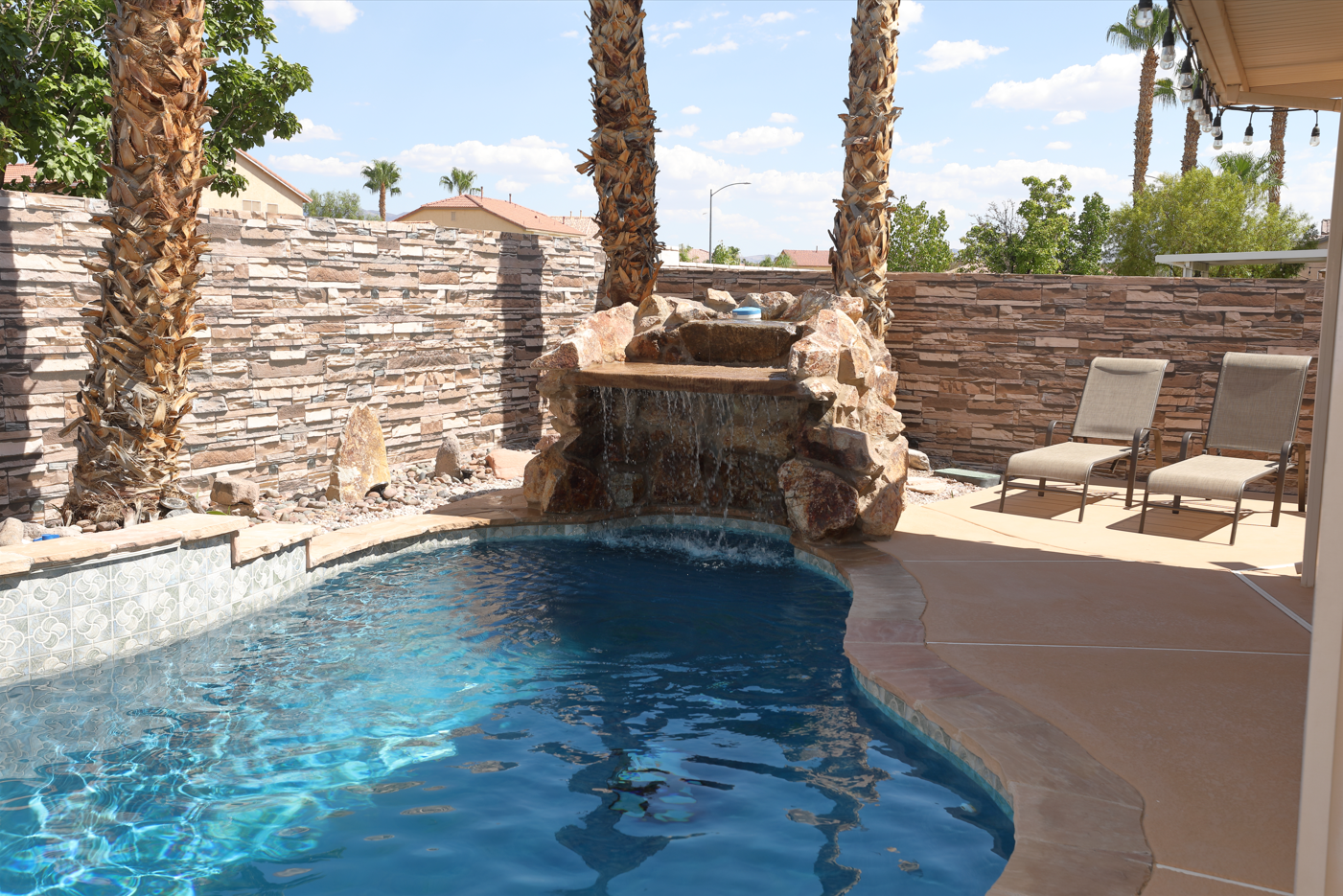 1340 - Modern Brick Elegance, Panoramic