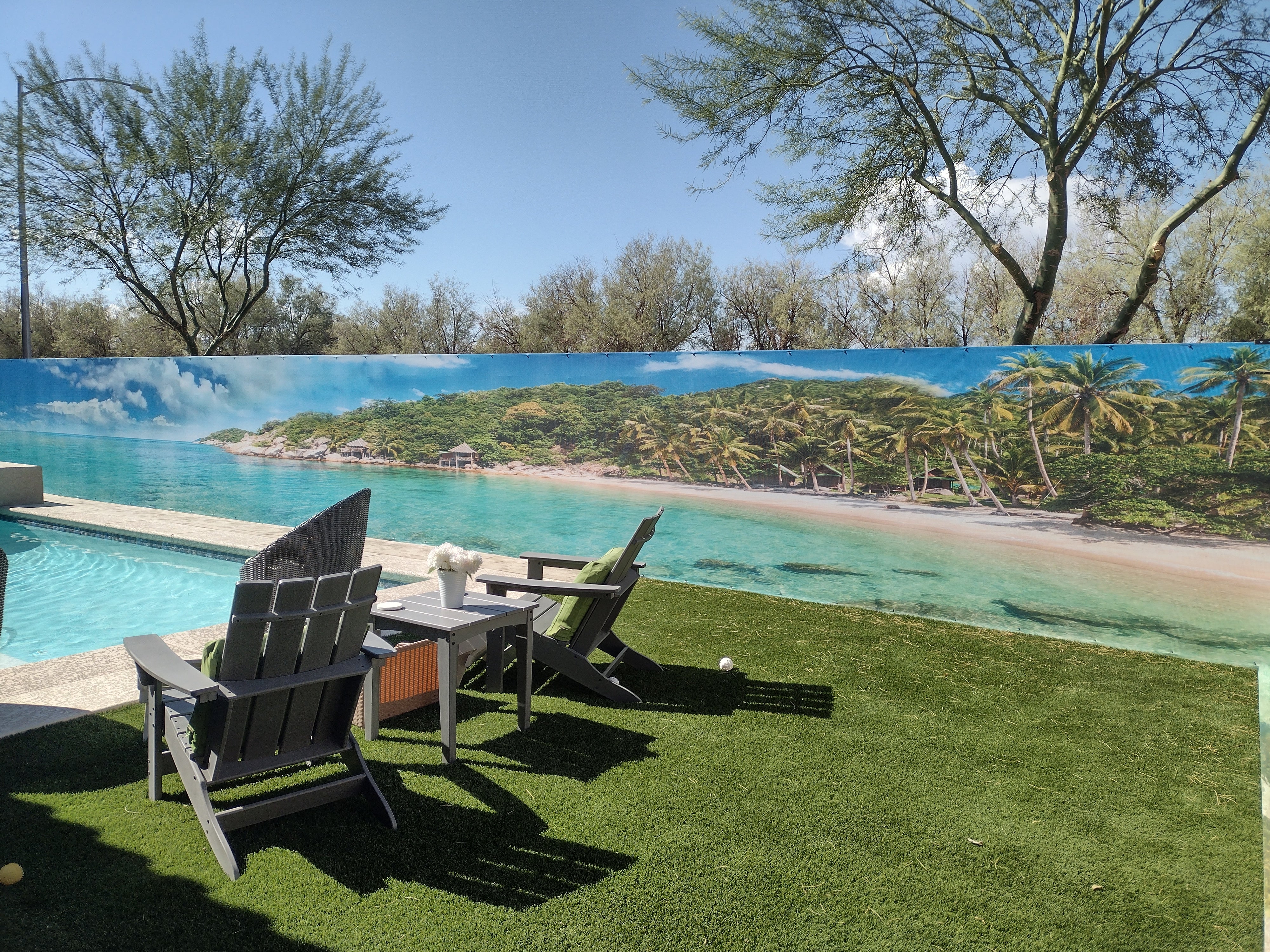 2156 - Tropical Shore Escape, Panoramic