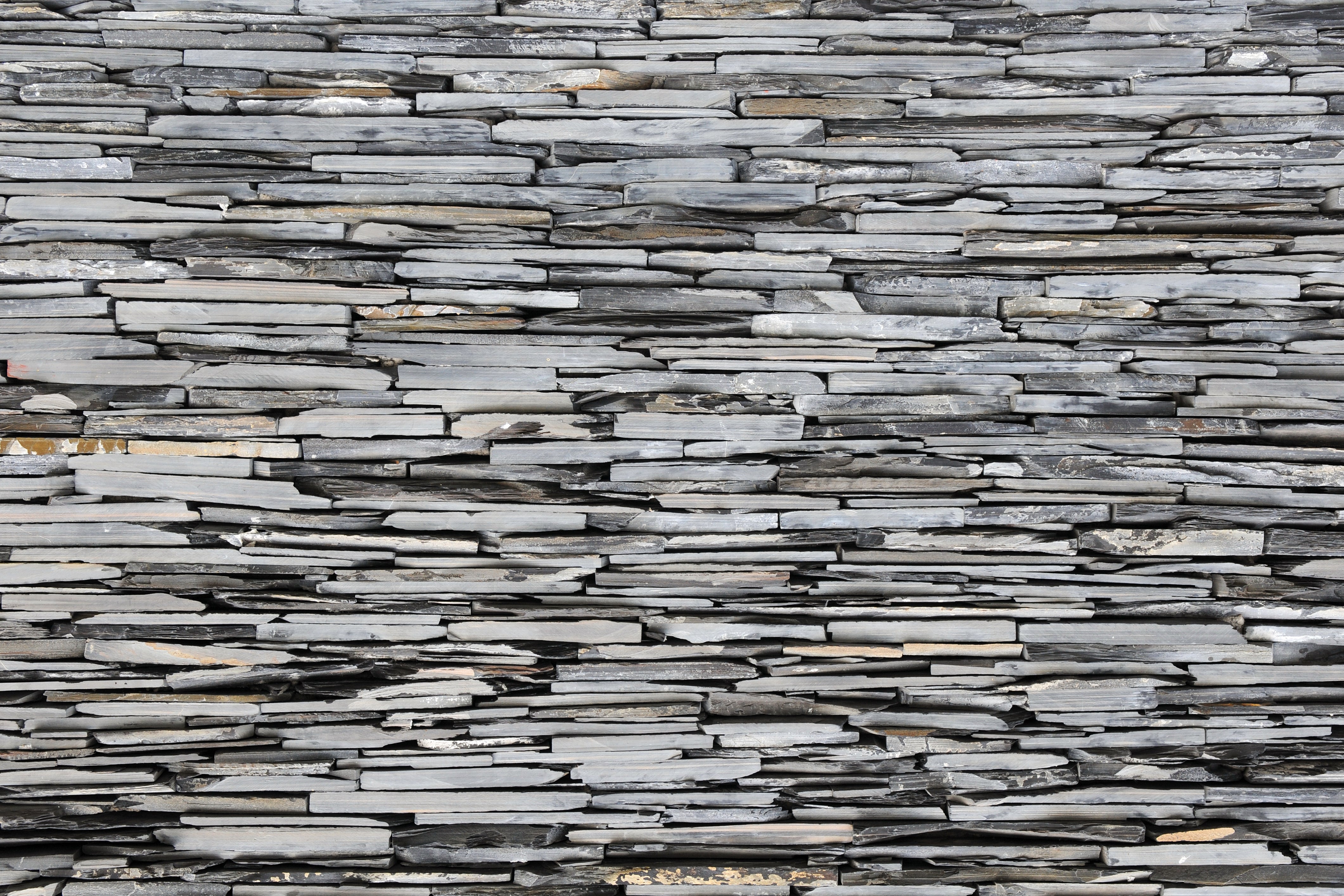 3635 - Rough Slate Stone Wall